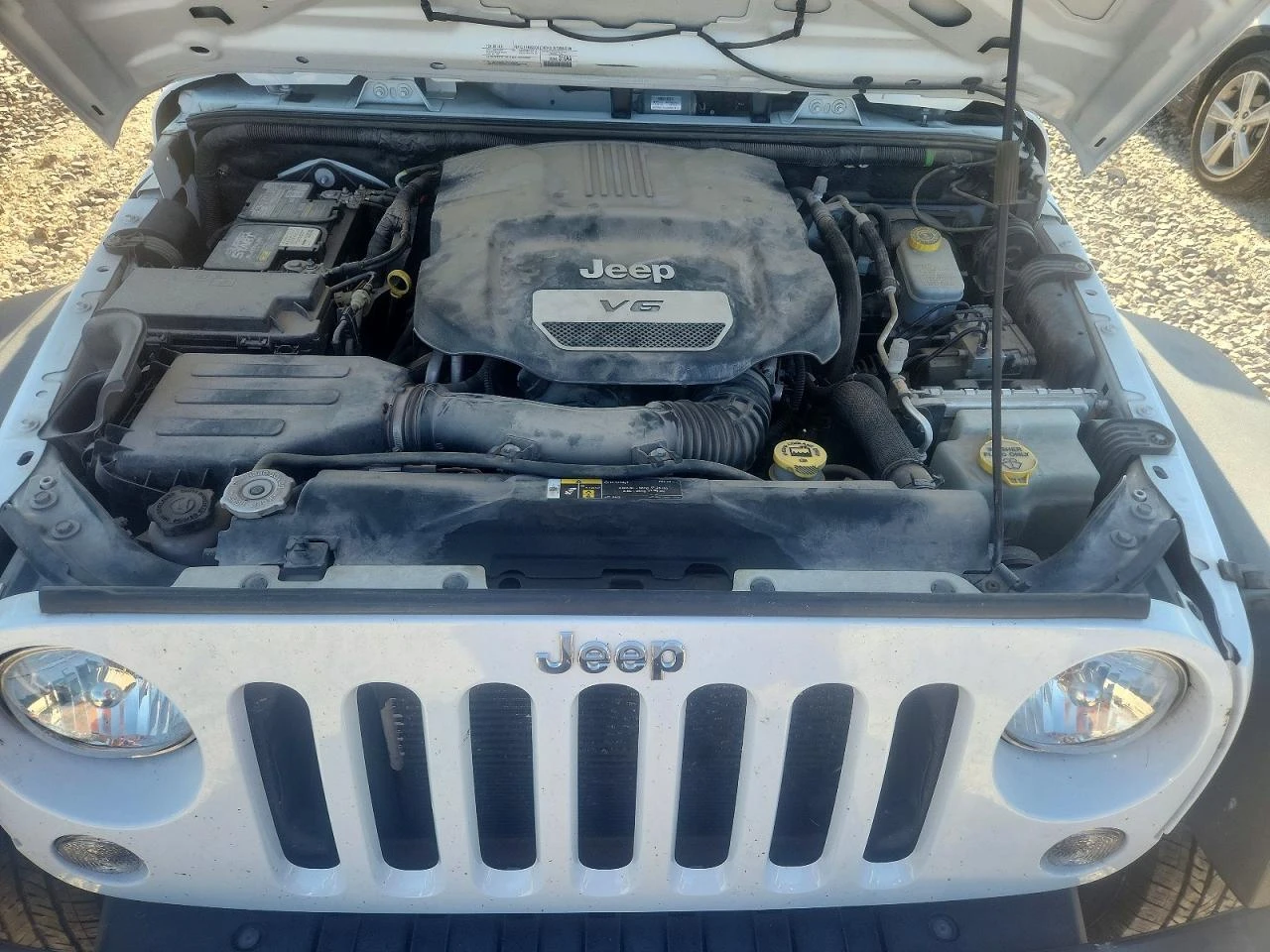 Jeep Wrangler 3.6* UNLIMITED SPORT* РЕАЛНИ КМ!, снимка 11 - Автомобили и джипове - 54645093