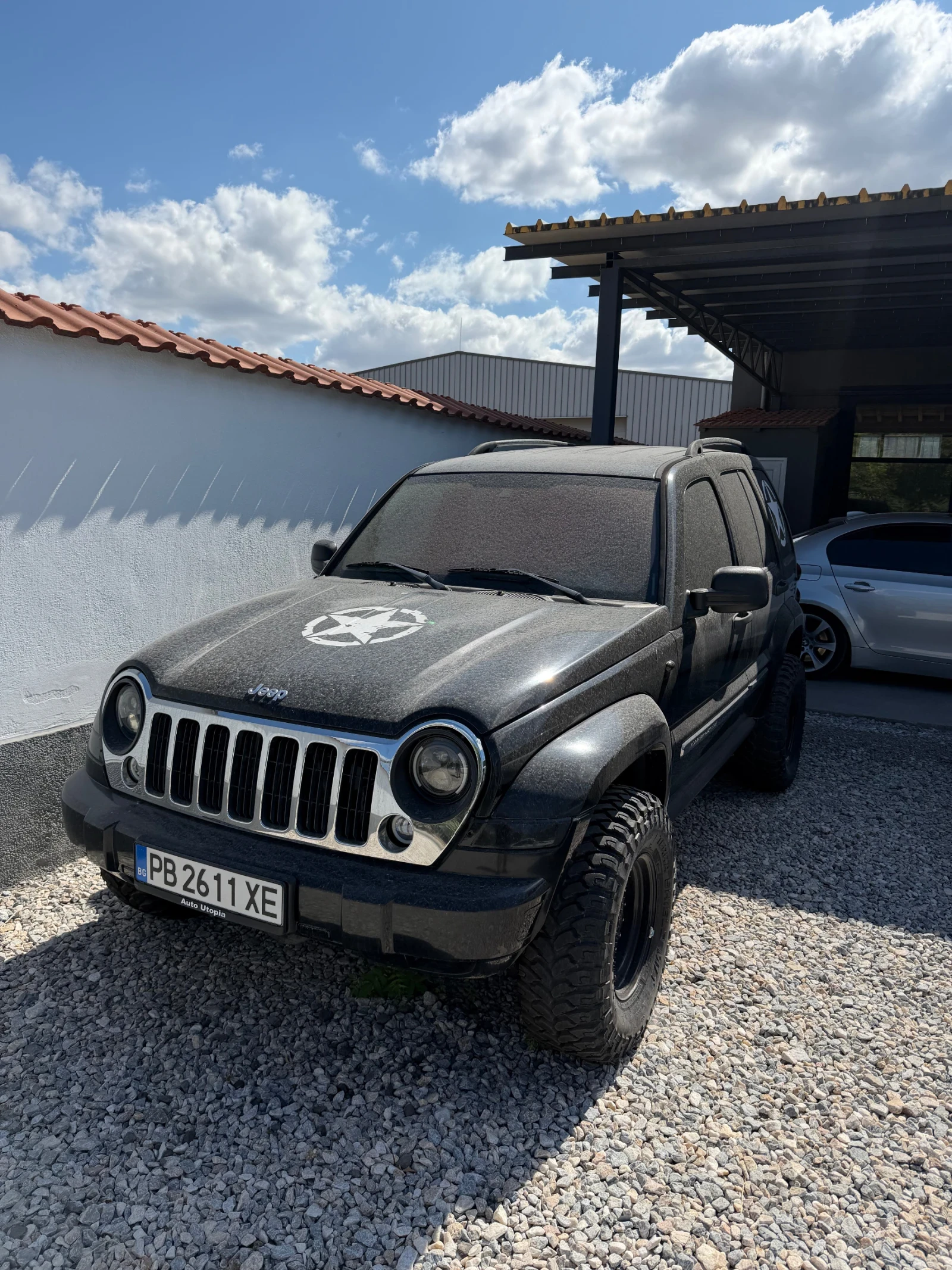 Jeep Cherokee Kj 6скорости