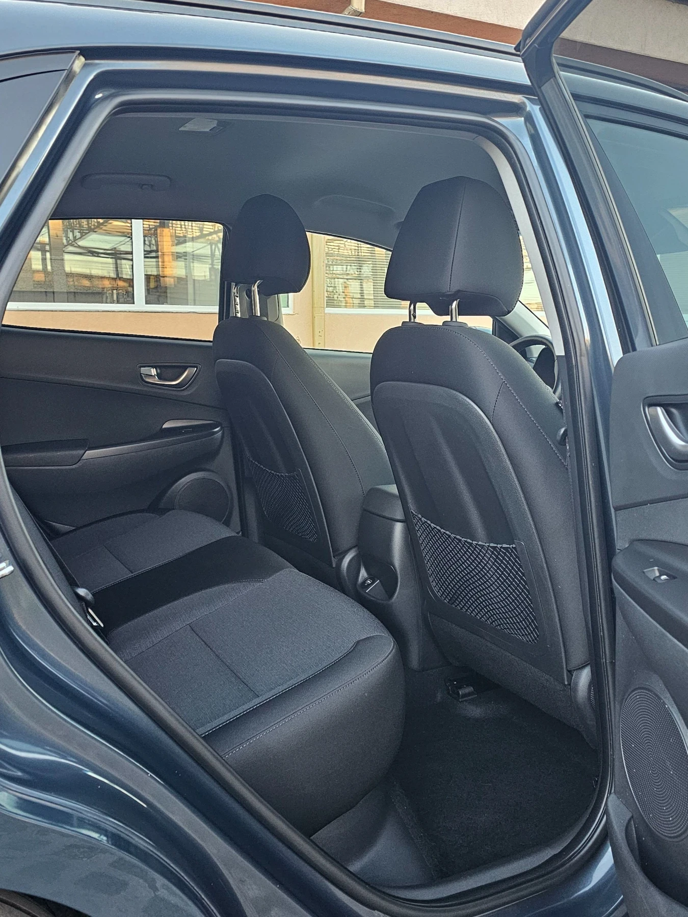 Hyundai Kona 64kWh Facelift 100%SOH KRELL Гаранция Термопомпа, снимка 10 - Автомобили и джипове - 55962767