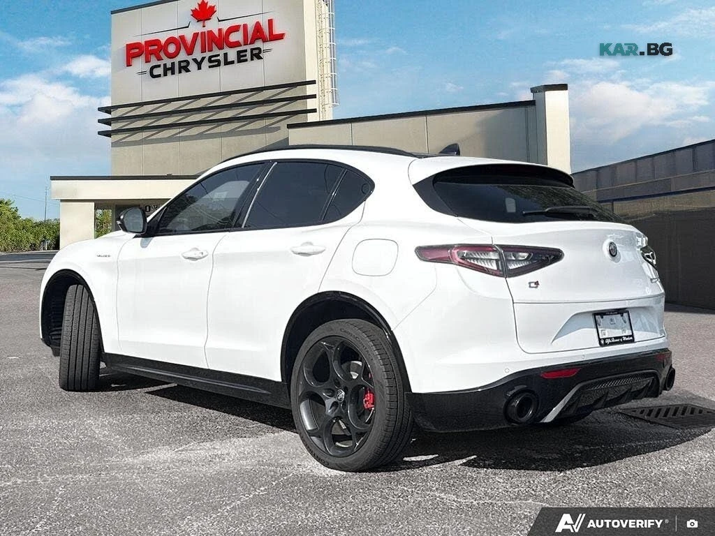 Alfa Romeo Stelvio Veloce * Remote Start * АвтоКредит (ЦЕНА ДО БГ), снимка 4 - Автомобили и джипове - 56134969