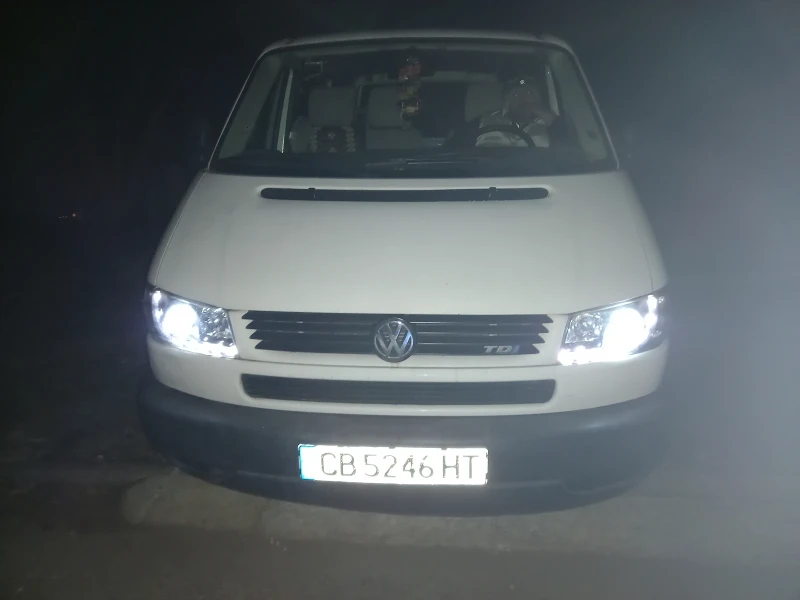 VW T4, снимка 10 - Бусове и автобуси - 48541614