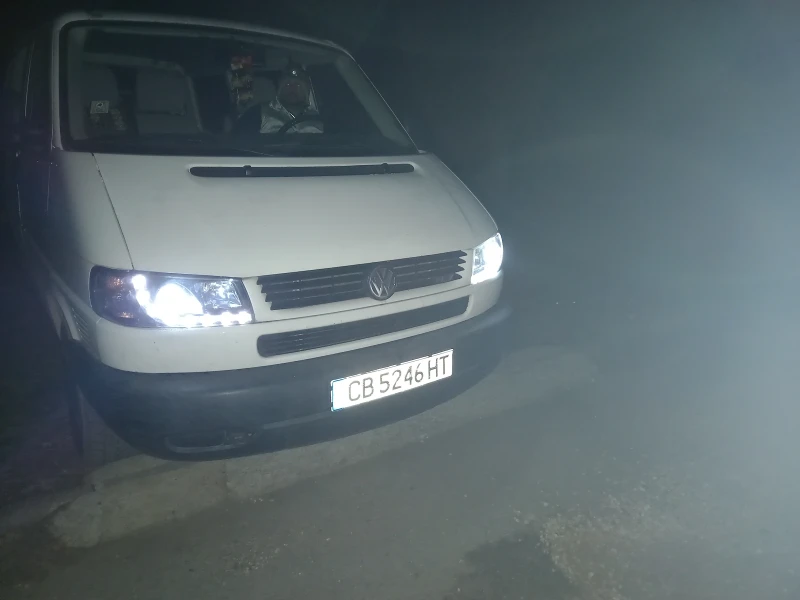 VW T4, снимка 7 - Бусове и автобуси - 48541614