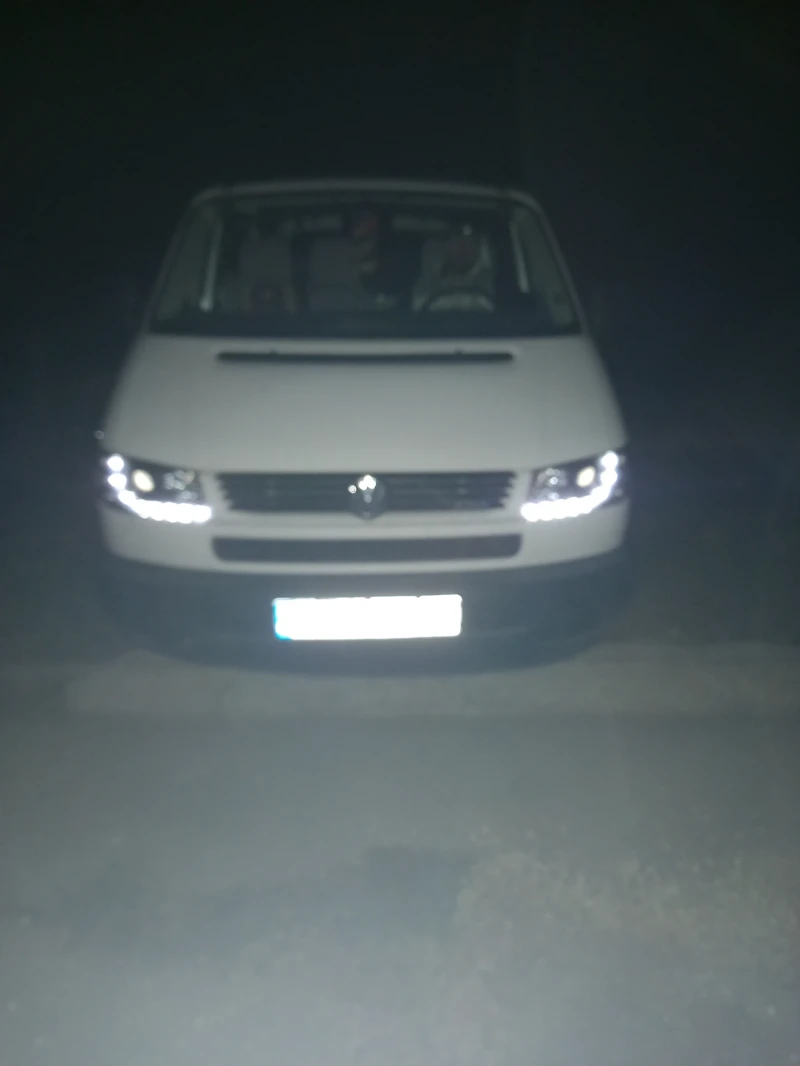 VW T4, снимка 8 - Бусове и автобуси - 48541614