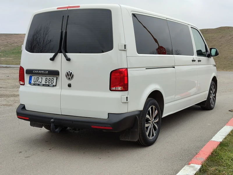 VW Caravelle Navi Car play DSG, снимка 3 - Бусове и автобуси - 49511541