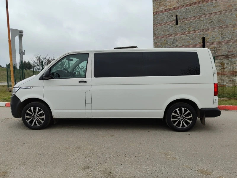 VW Caravelle Navi Car play DSG, снимка 11 - Бусове и автобуси - 49511541