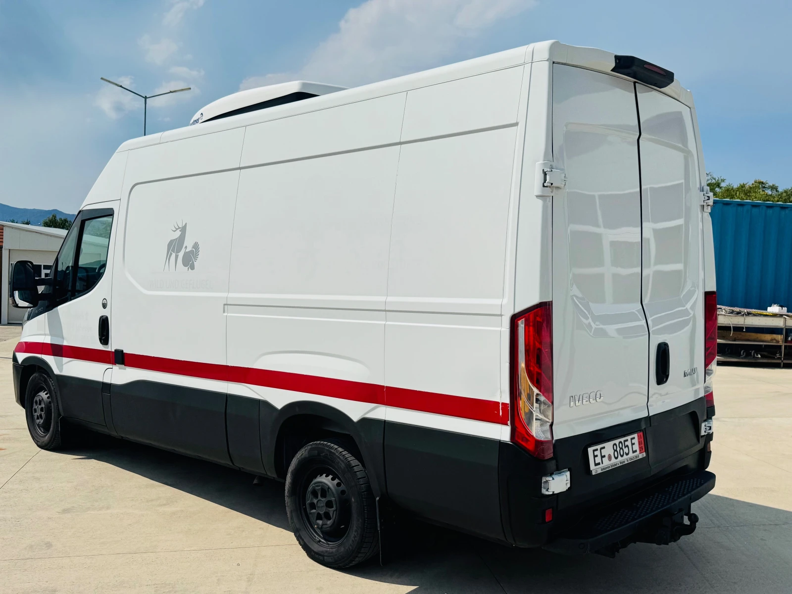 Iveco 35s16 Хладилен!Немски!КАТО НОВ!ТОП!ТОП!ТОП!НАВИ!КЛИМАТР!, снимка 6 - Бусове и автобуси - 55968858