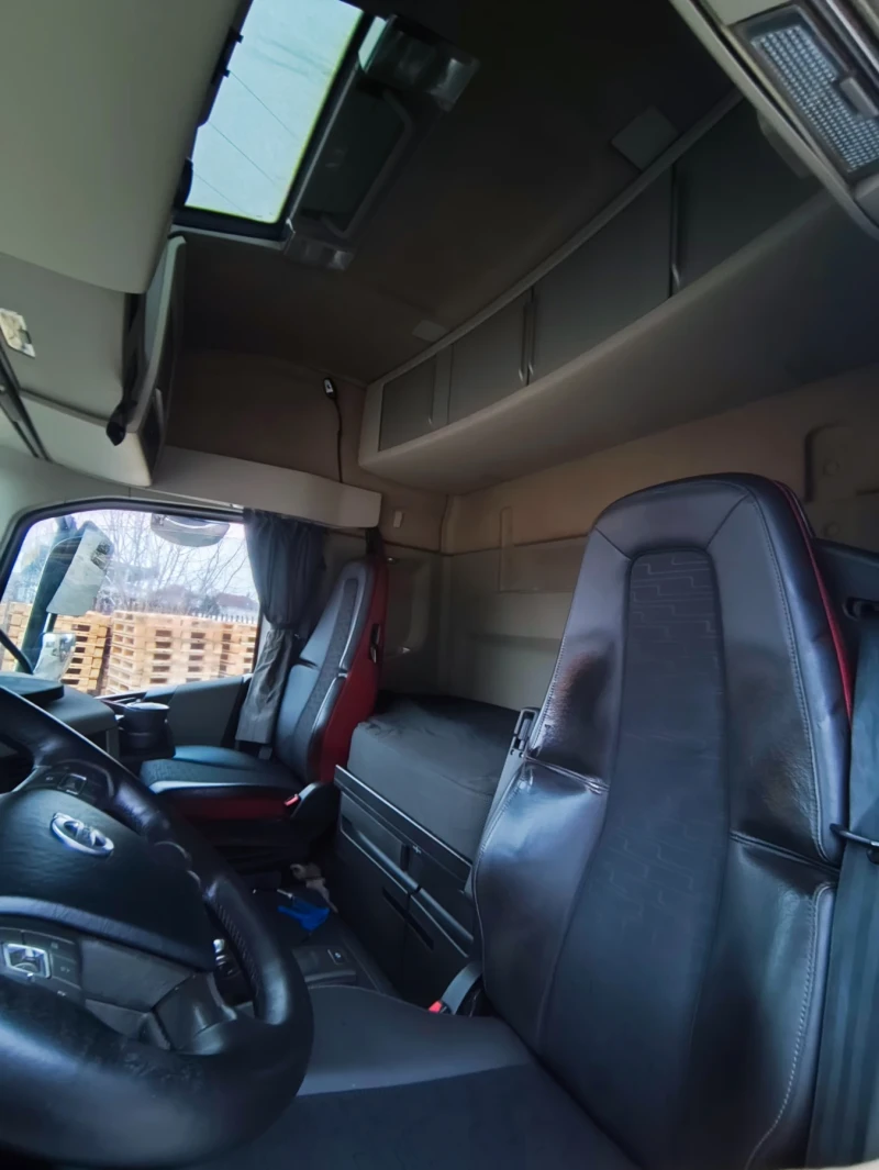 Volvo Fh 500 DUAL CLUTH i - Shift, снимка 11 - Камиони - 52906060