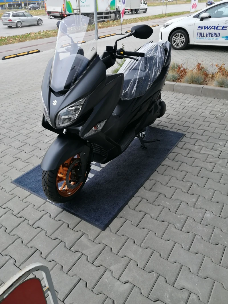 Suzuki Burgman BURGMAN 400, снимка 4 - Мотоциклети и мототехника - 52304238