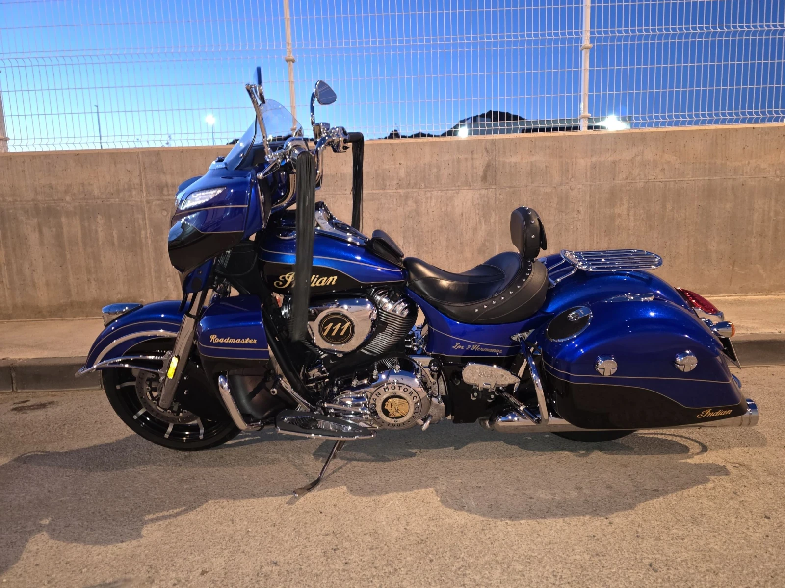 Indian Roadmaster Roadmaster Elite 23k Gold ONE of 300 - изображение 9