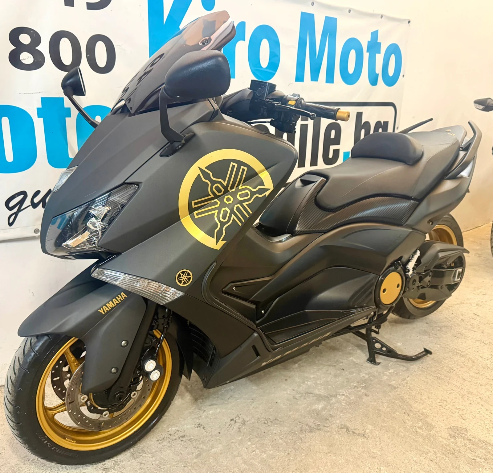 Yamaha T-max 530i ABS Service book