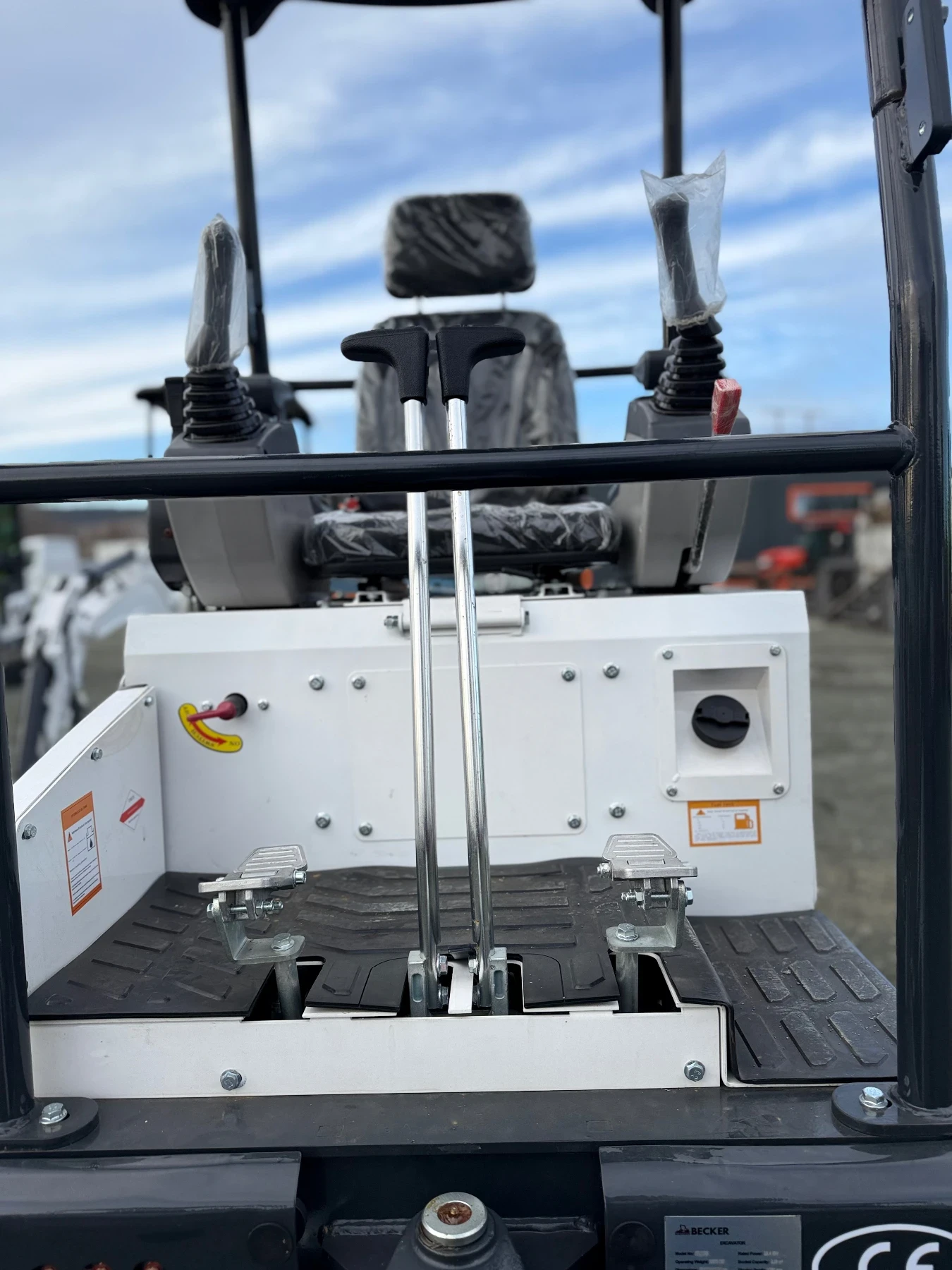 ����� Kubota BECKER B-17 | Mobile.bg � ����������� 16