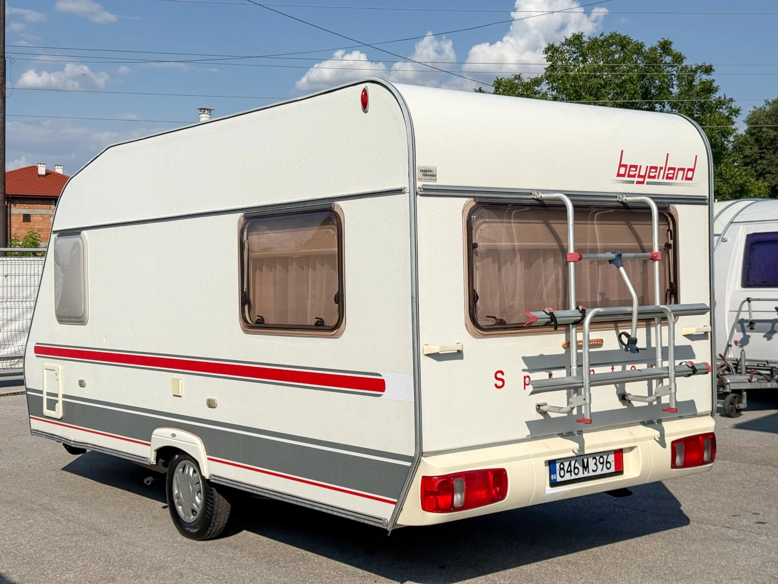 Каравана Beyerland Sprinter LITE 440-LB, снимка 3 - Каравани и кемпери - 55199502
