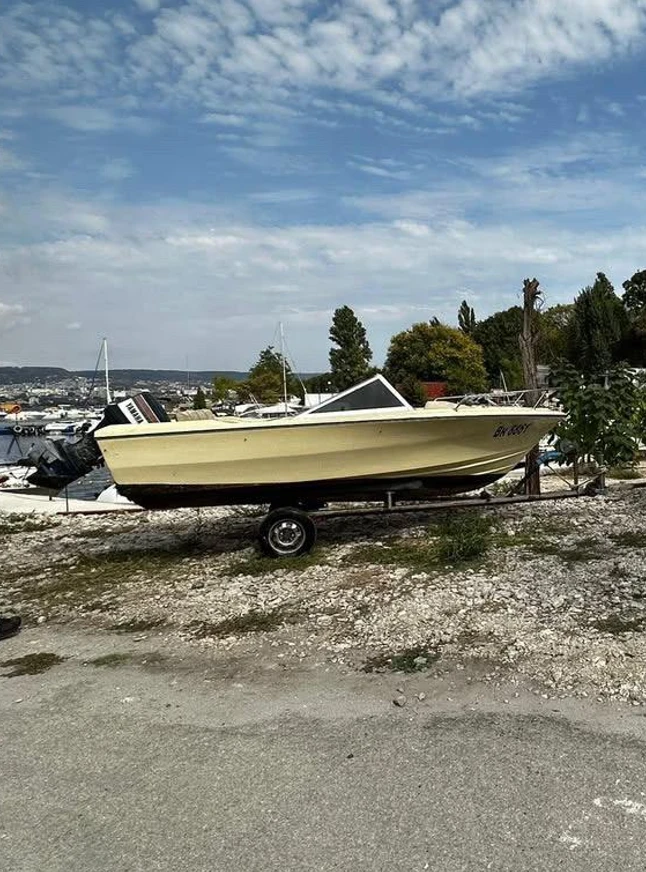 Моторна яхта Yamaha, снимка 5 - Воден транспорт - 53849999