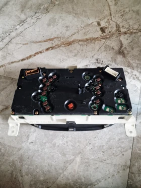 J11BU010 ���������� �� NISSAN ALMERA TINO 2.2 TD | Mobile.bg � ����� ������ 3