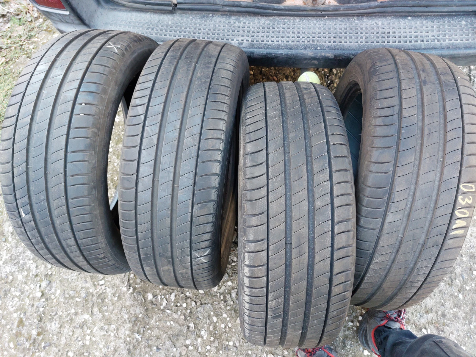 ���� 225/50R18 | Mobile.bg � ����������� 2