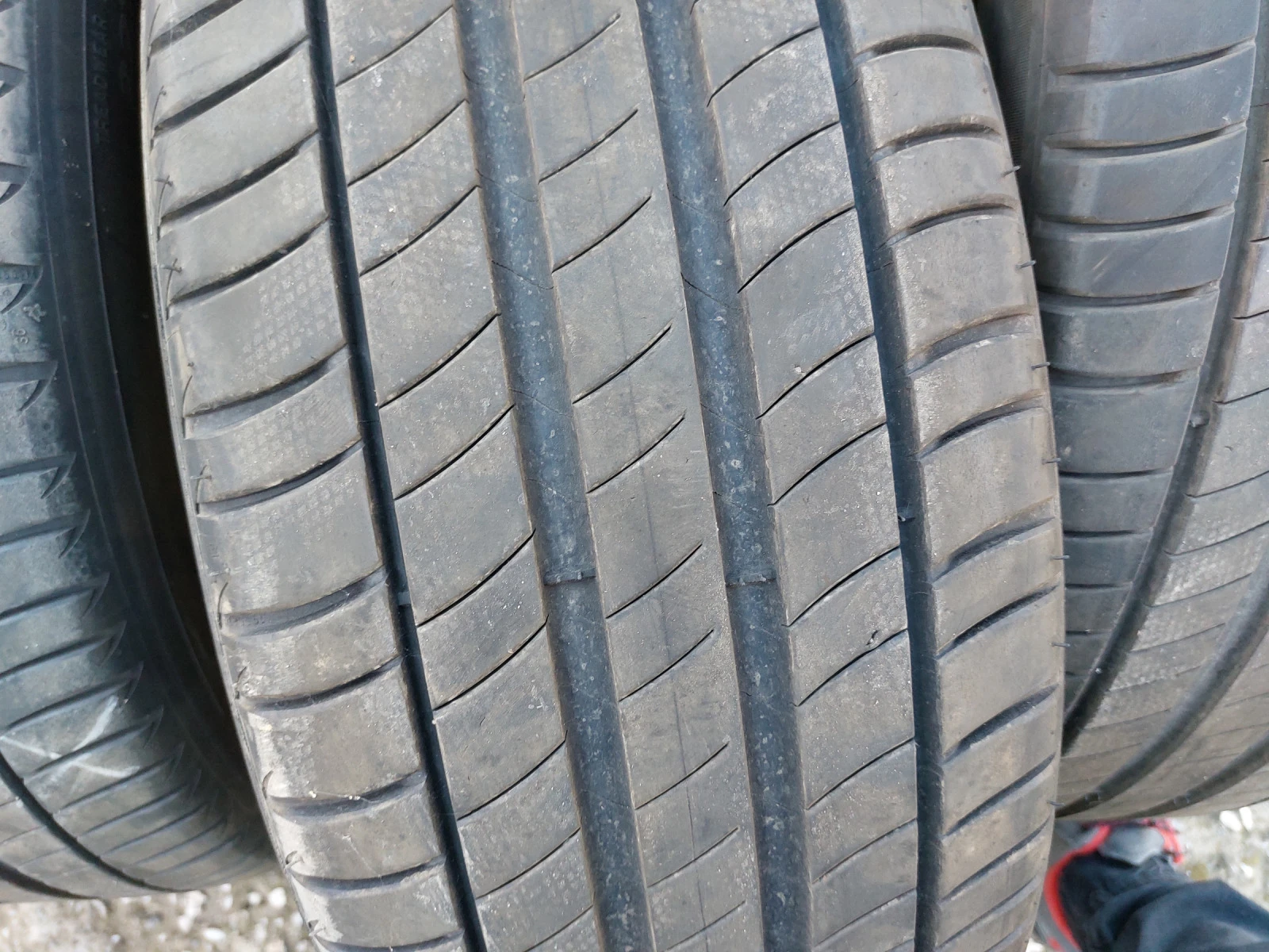 ���� 225/50R18 | Mobile.bg � ����������� 5