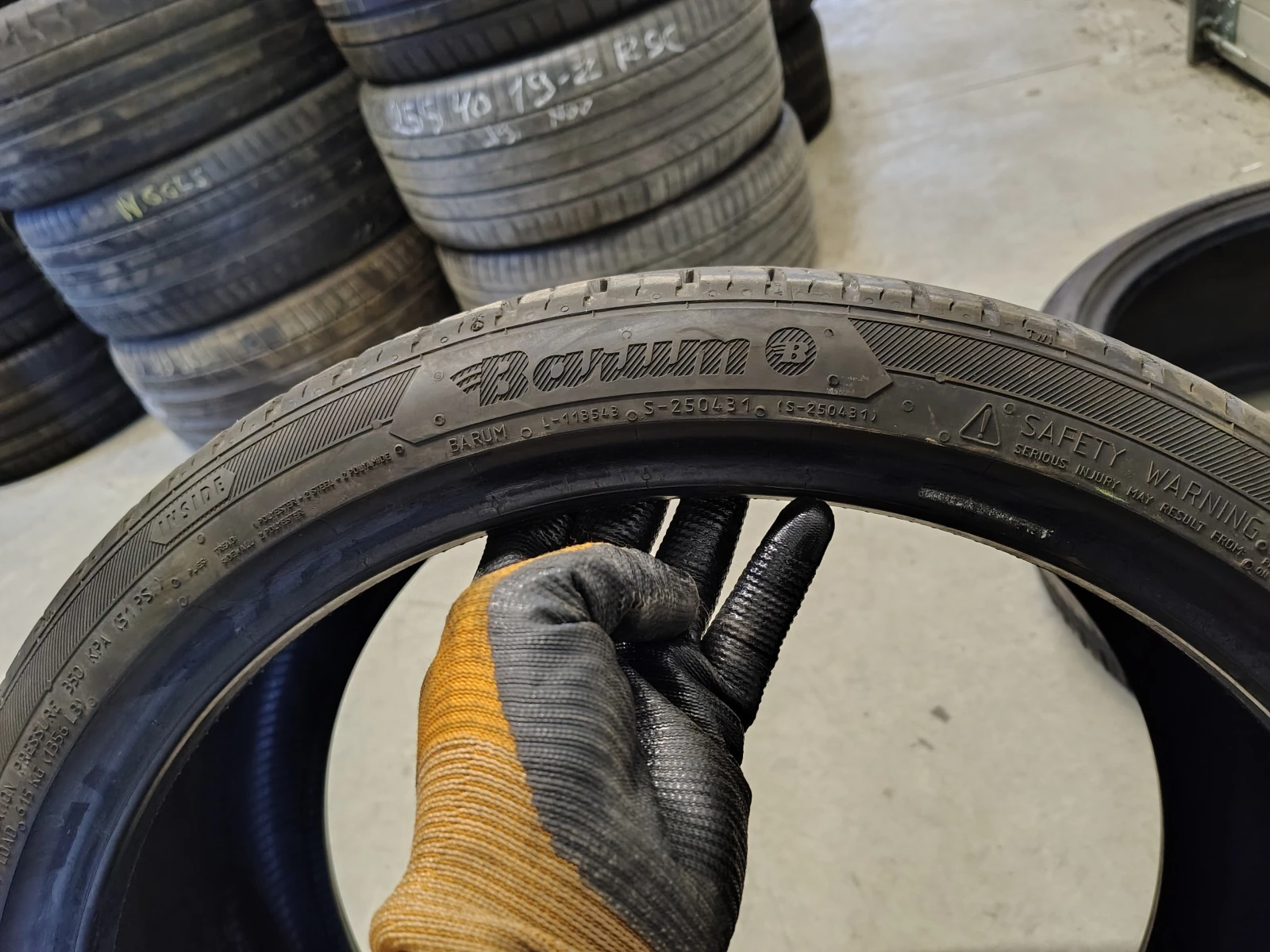  235/35R19 | Mobile.bg   4