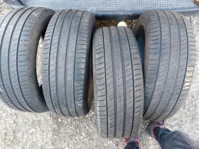 Гуми Летни 225/50R18, снимка 1 - Гуми и джанти - 42640970