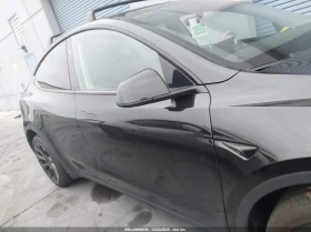 Tesla Model Y Awd/Long Range Dual Motor All-Wheel Drive, снимка 13