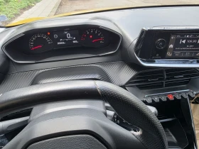 Peugeot 208 1.2, снимка 10