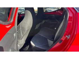 Toyota Aygo 1.0P X-PLAY MT, снимка 11