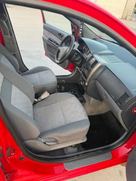 Обява за продажба на Hyundai Getz 1.1 климатик ~2 000 лв. - изображение 6