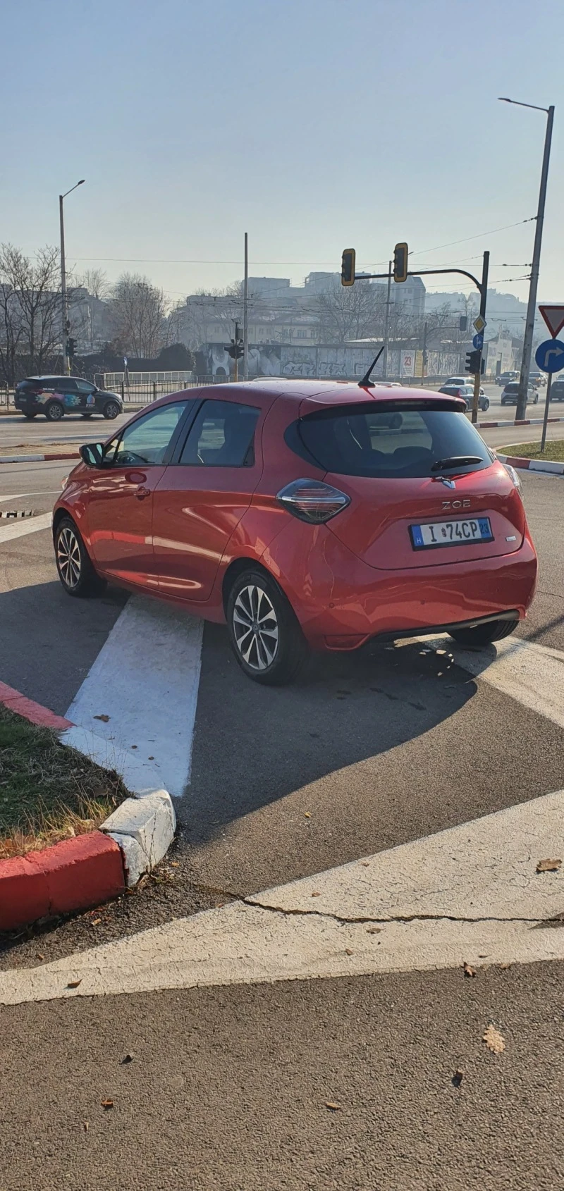 Renault Zoe, снимка 7 - Автомобили и джипове - 47167957