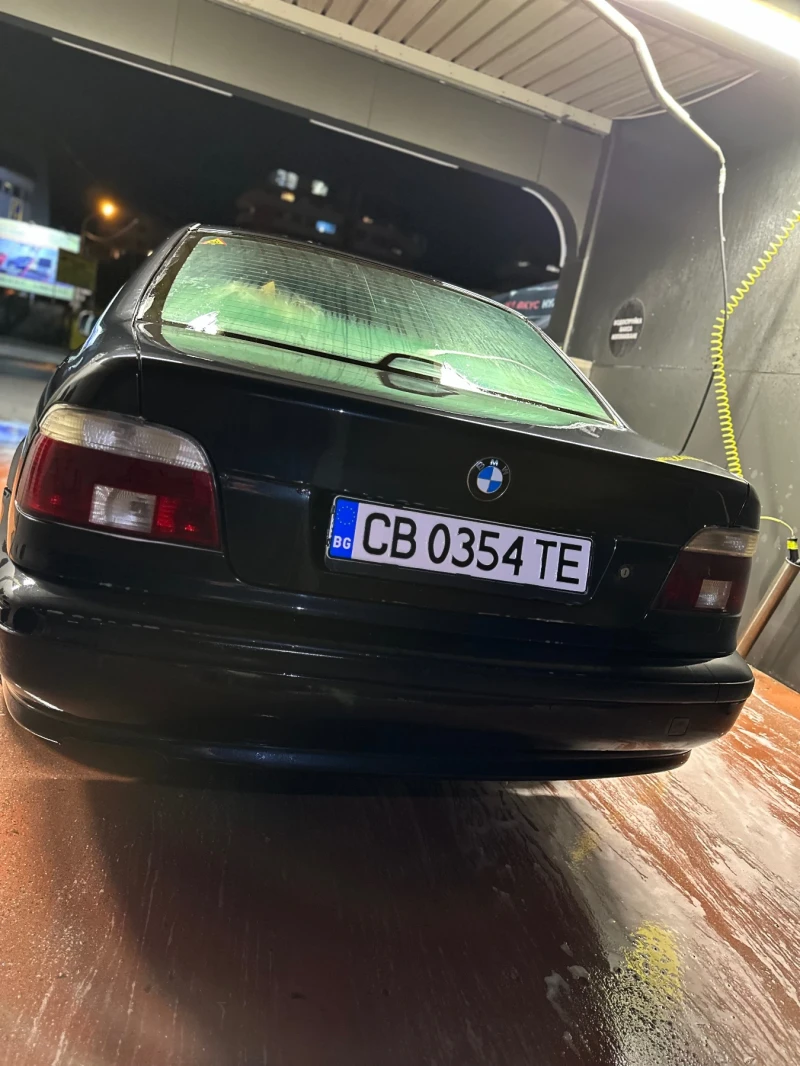 BMW 520, снимка 8 - Автомобили и джипове - 47355784