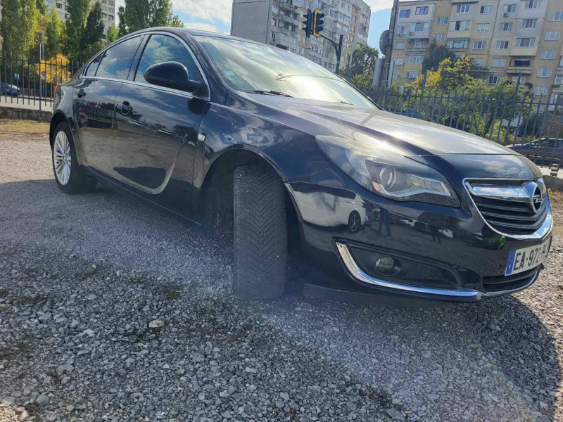 Opel Insignia 1.6 cdti, снимка 2 - Автомобили и джипове - 47920933