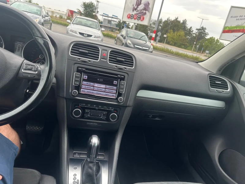 VW Golf 2.0 TDI Automatic, снимка 7 - Автомобили и джипове - 47943941