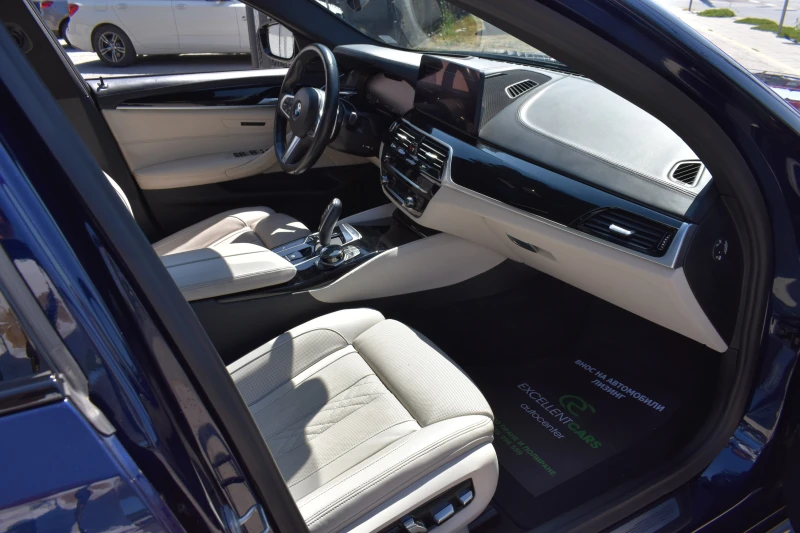 BMW 540 4x4М-SPORT* M-SHADOW-LINE* LASER-LIGHT* AMBIENT* О, снимка 10 - Автомобили и джипове - 51543421