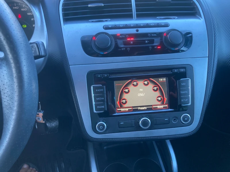 Seat Altea, снимка 11 - Автомобили и джипове - 51811355