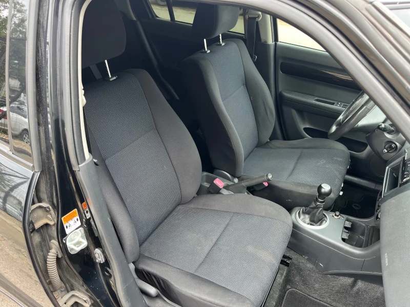 Suzuki Swift 1.3 4х4, снимка 15 - Автомобили и джипове - 52172812