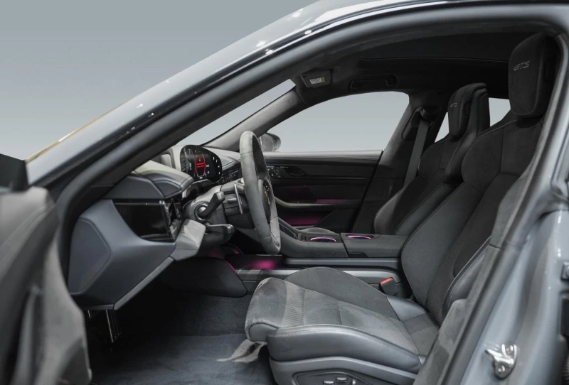 Porsche Taycan GTS/FACELIFT/SPORT DESIGN/CARBON/BOSE/PANO/MATRIX/, снимка 7 - Автомобили и джипове - 52213718