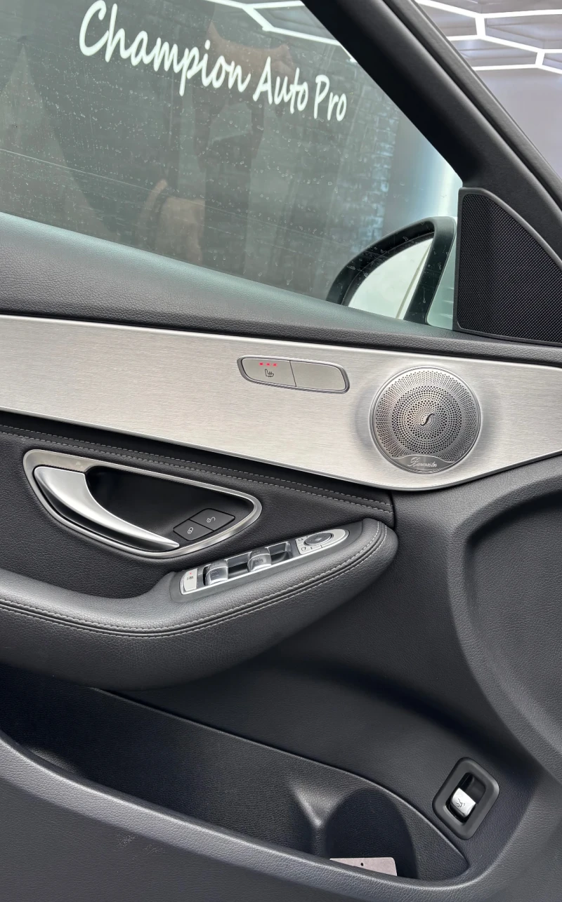 Mercedes-Benz C 220 AMG Packet , снимка 8 - Автомобили и джипове - 53196748