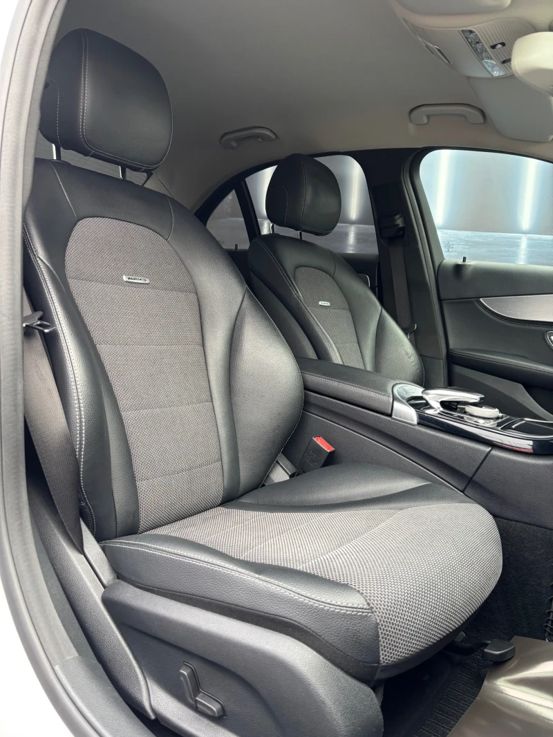 Mercedes-Benz C 220 AMG Packet , снимка 14 - Автомобили и джипове - 53196748