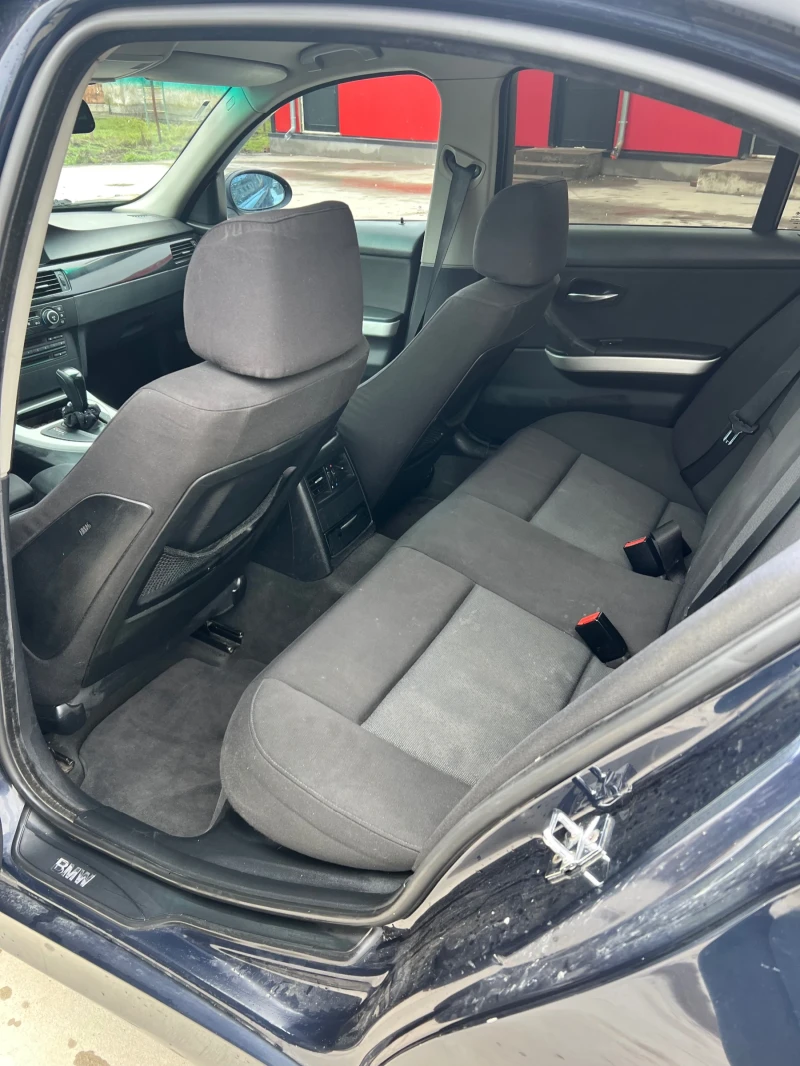 BMW 320, снимка 6 - Автомобили и джипове - 53292687