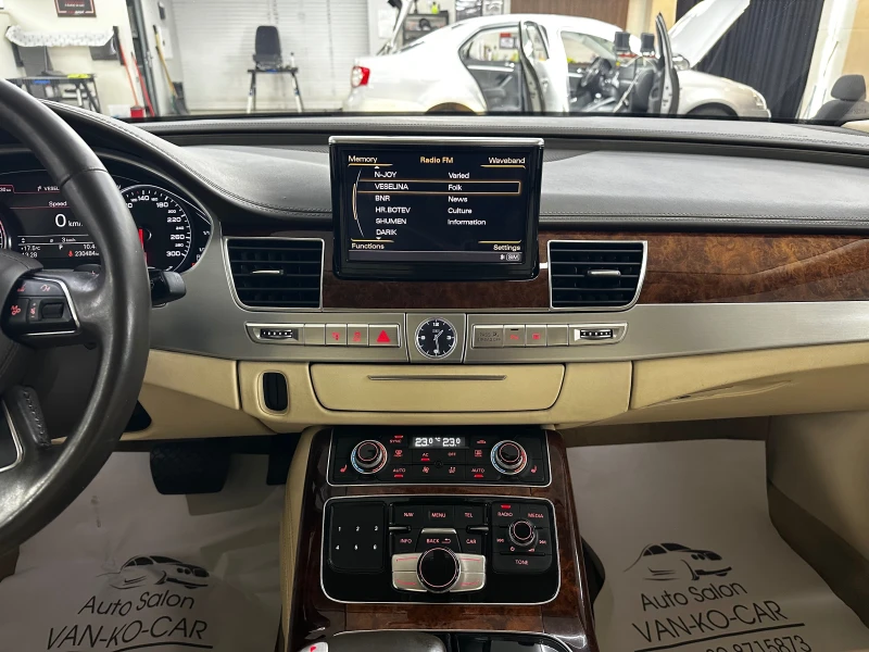 Audi A8 4.2TDI 351к.с NightVision, снимка 12 - Автомобили и джипове - 53373856