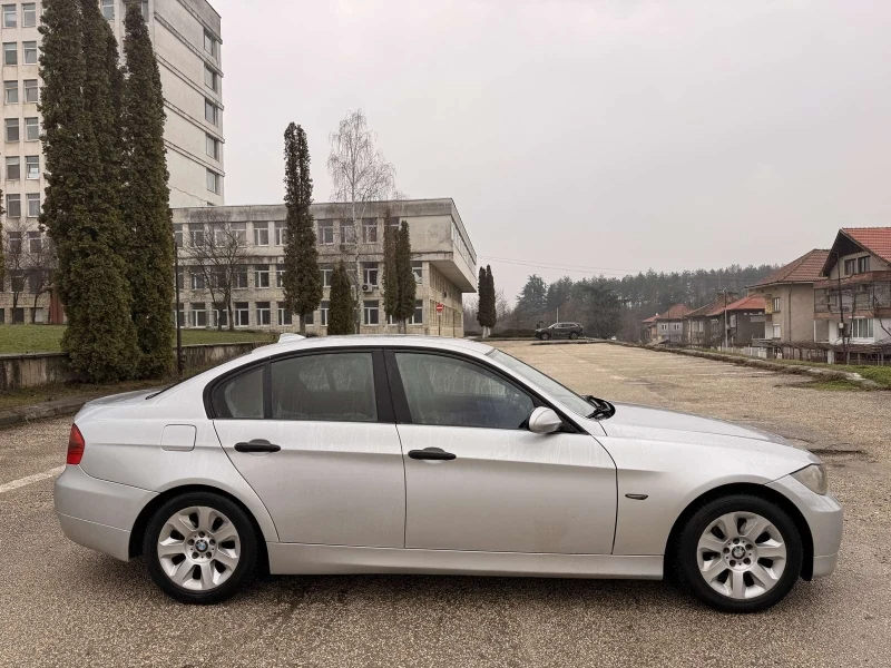 BMW 320, снимка 3 - Автомобили и джипове - 53488791