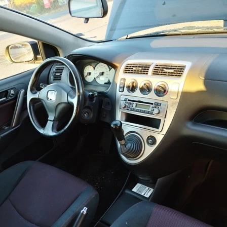 Honda Civic, снимка 11 - Автомобили и джипове - 48304459