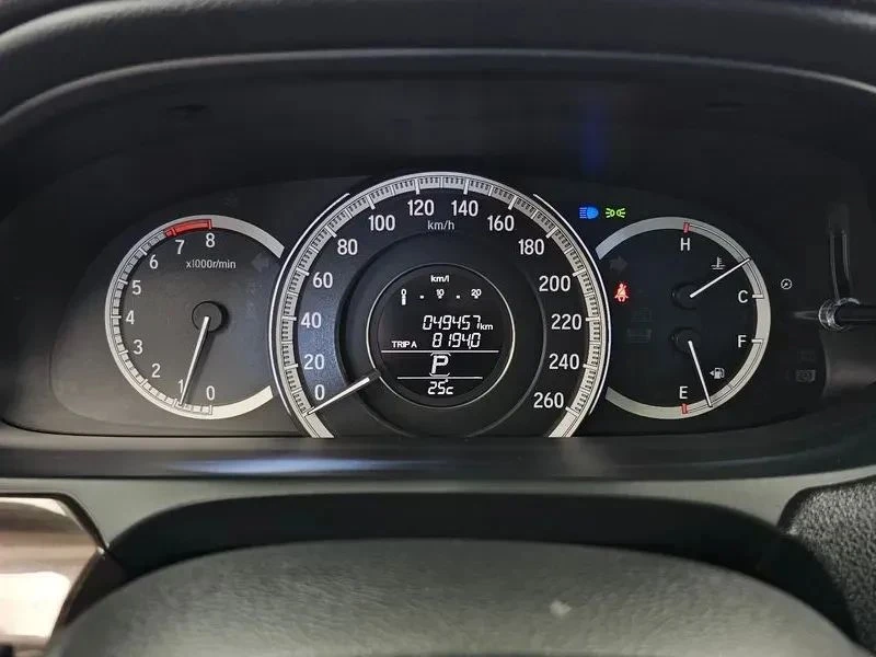 Honda Accord, снимка 8 - Автомобили и джипове - 56687659