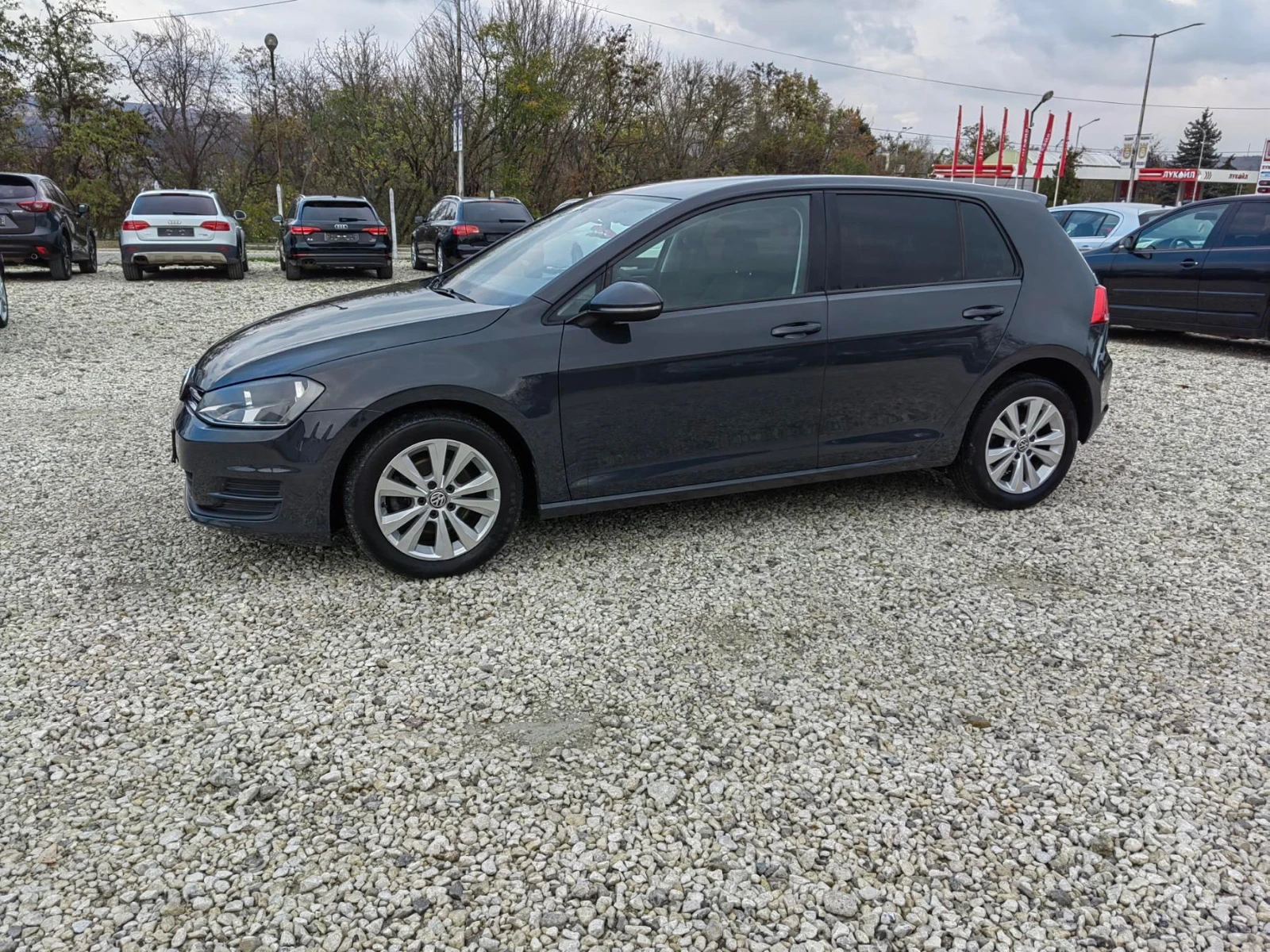 VW Golf 1.6tdi 110k.c * 4x4* Navi* UNIKAT*  - изображение 4