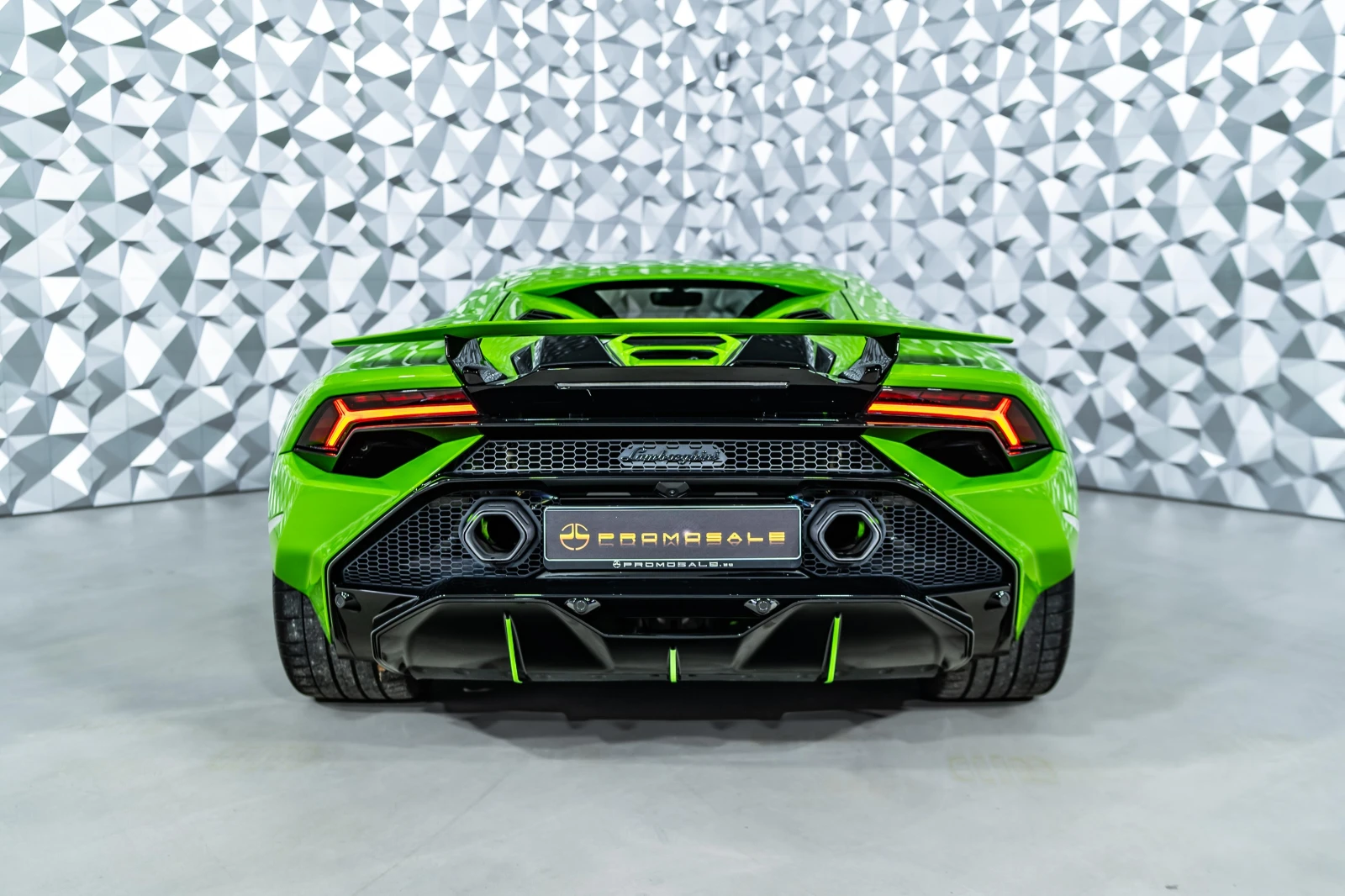 Lamborghini Huracan TECNICA * Verde Mantis - изображение 5