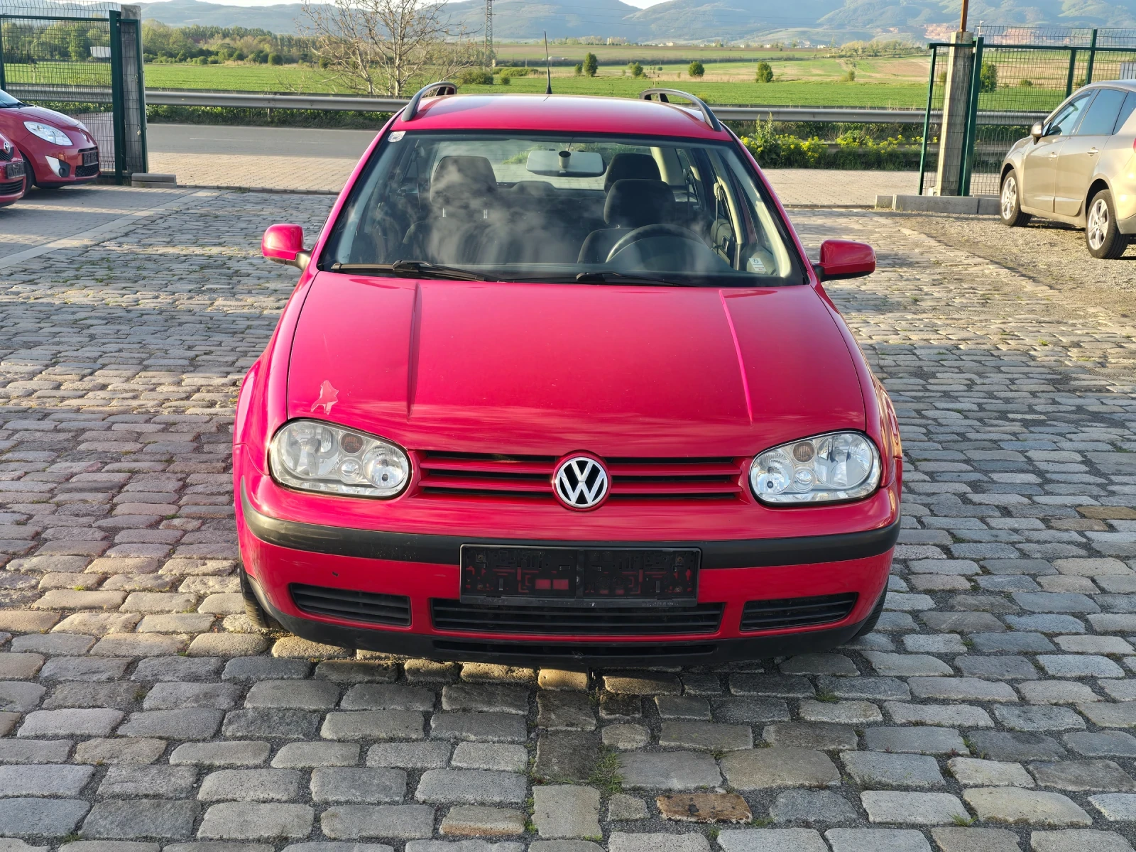 VW Golf 1.6i 105кс КОМБИ Реални километри  - изображение 2