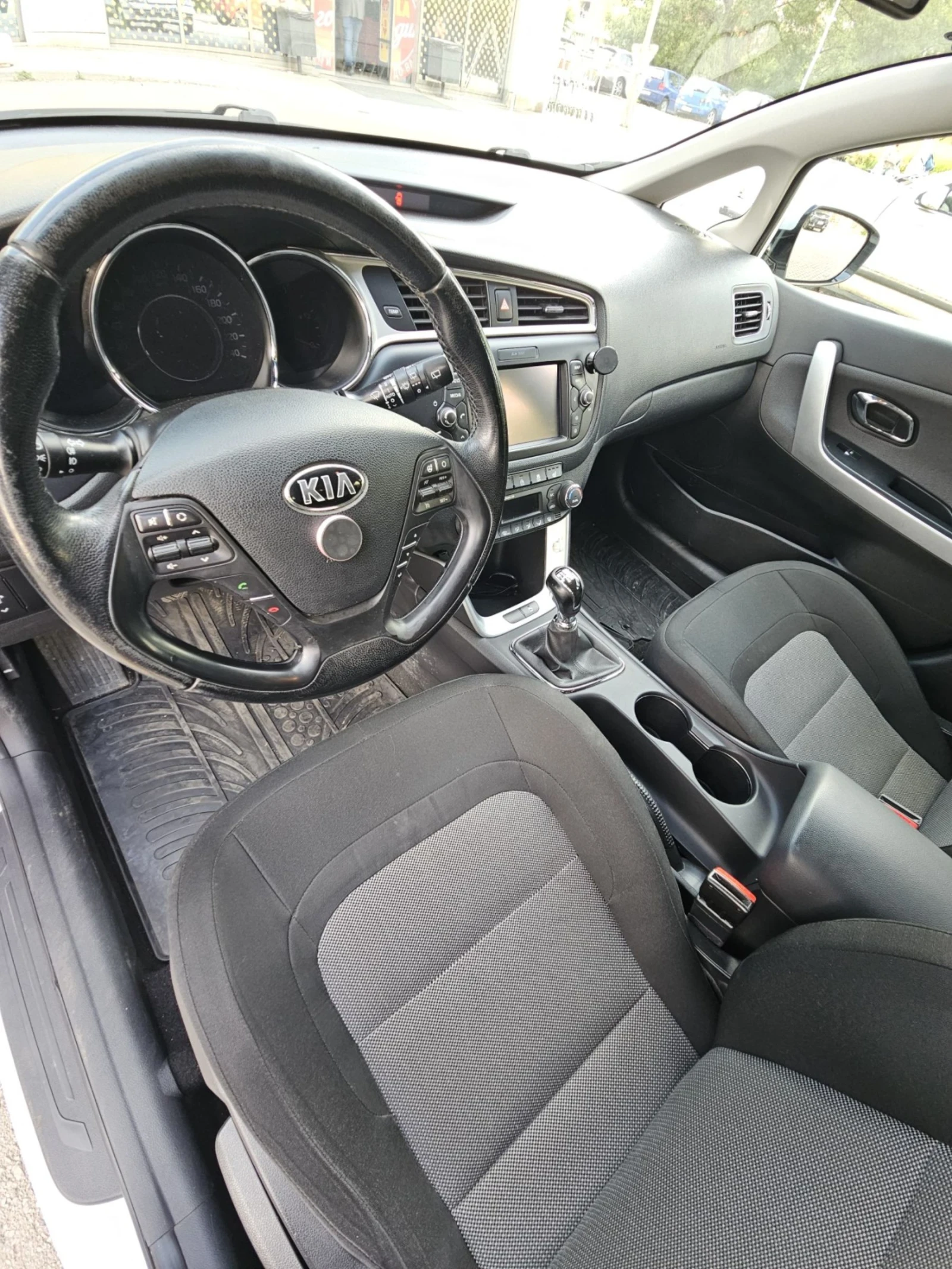 Kia Ceed Face камера navi - изображение 7