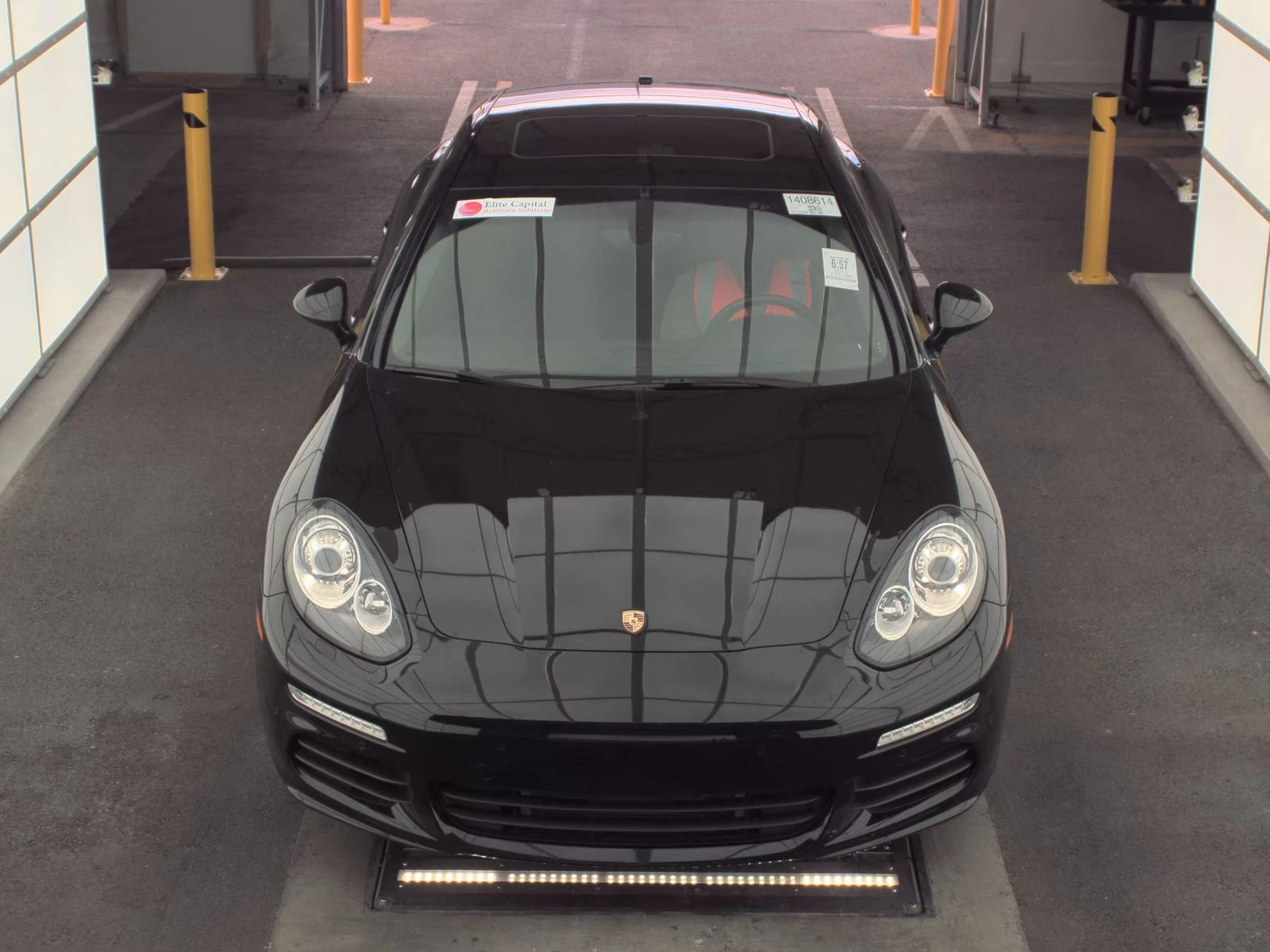 Porsche Panamera LANE ASSIST* BOSE* ОБДУХ* KEYLESS* ВАКУМ - изображение 2