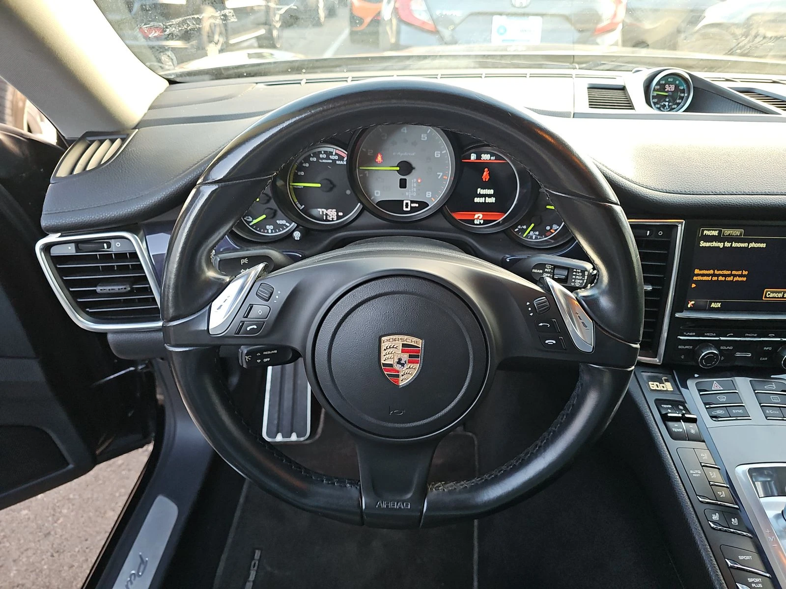 Porsche Panamera LANE ASSIST* BOSE* ОБДУХ* KEYLESS* ВАКУМ - изображение 8