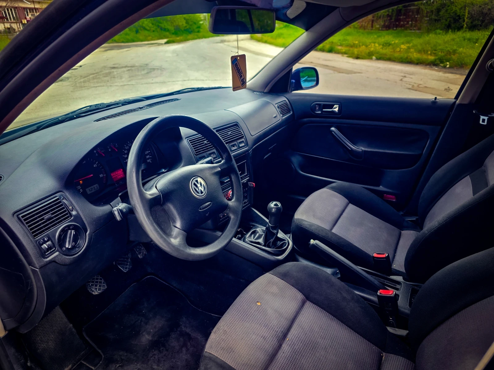 VW Golf = 1.9tdi= 6скорости= РЕКАРО= КЛИМАТРОНИК= , снимка 5 - Автомобили и джипове - 54400559