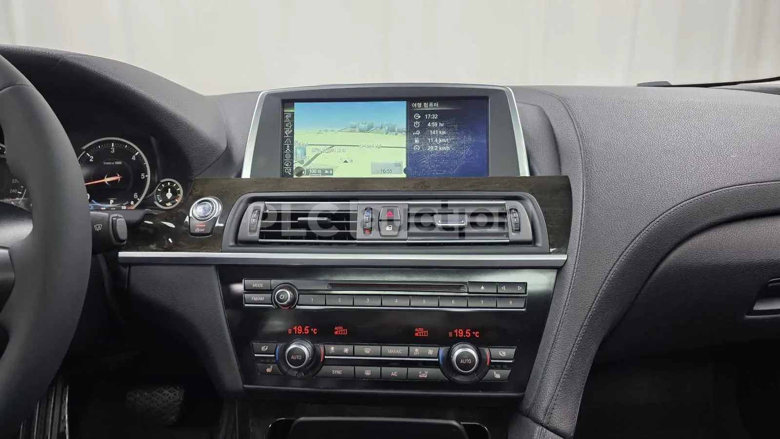 BMW 640 XDRIVE HEAD UP/360#PANO# #УНИКАТ# !FULL!, снимка 14 - Автомобили и джипове - 55187072
