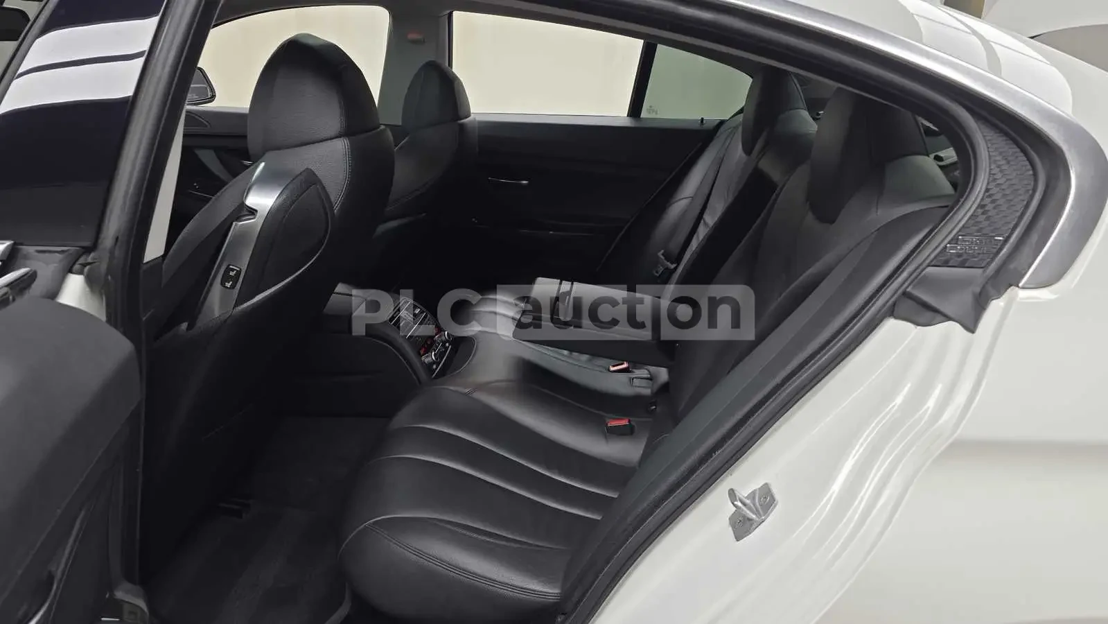 BMW 640 XDRIVE HEAD UP/360#PANO# #УНИКАТ# !FULL!, снимка 12 - Автомобили и джипове - 55187072